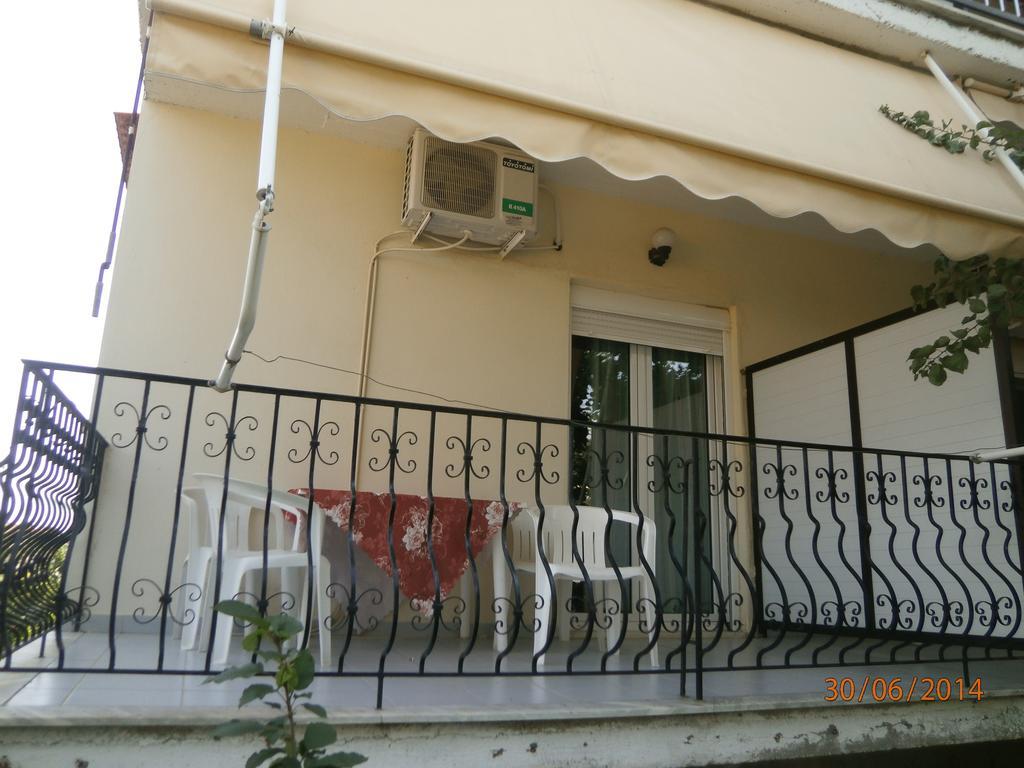 Ioannis Avrades Apartments Agiokampos Værelse billede
